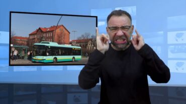 Nastolatki uratowały seniorkę w autobusie